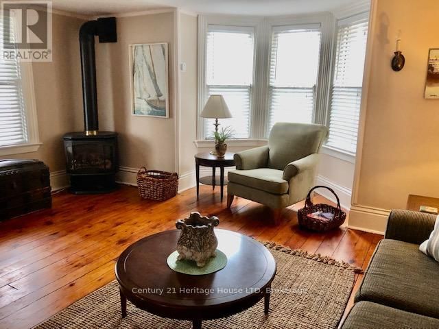 62 WEST STREET Image 5