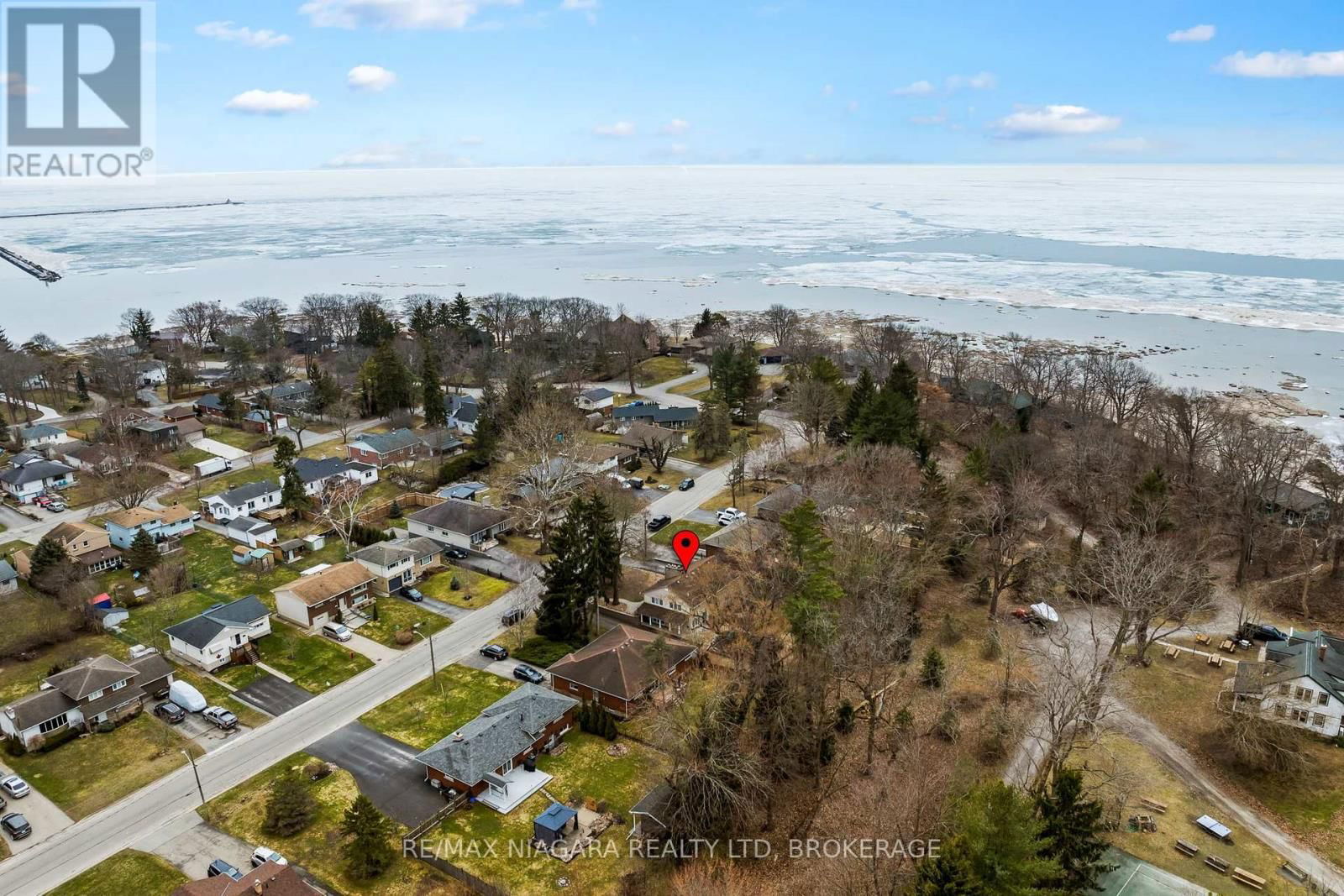 12 CEDAR STREET Image 9