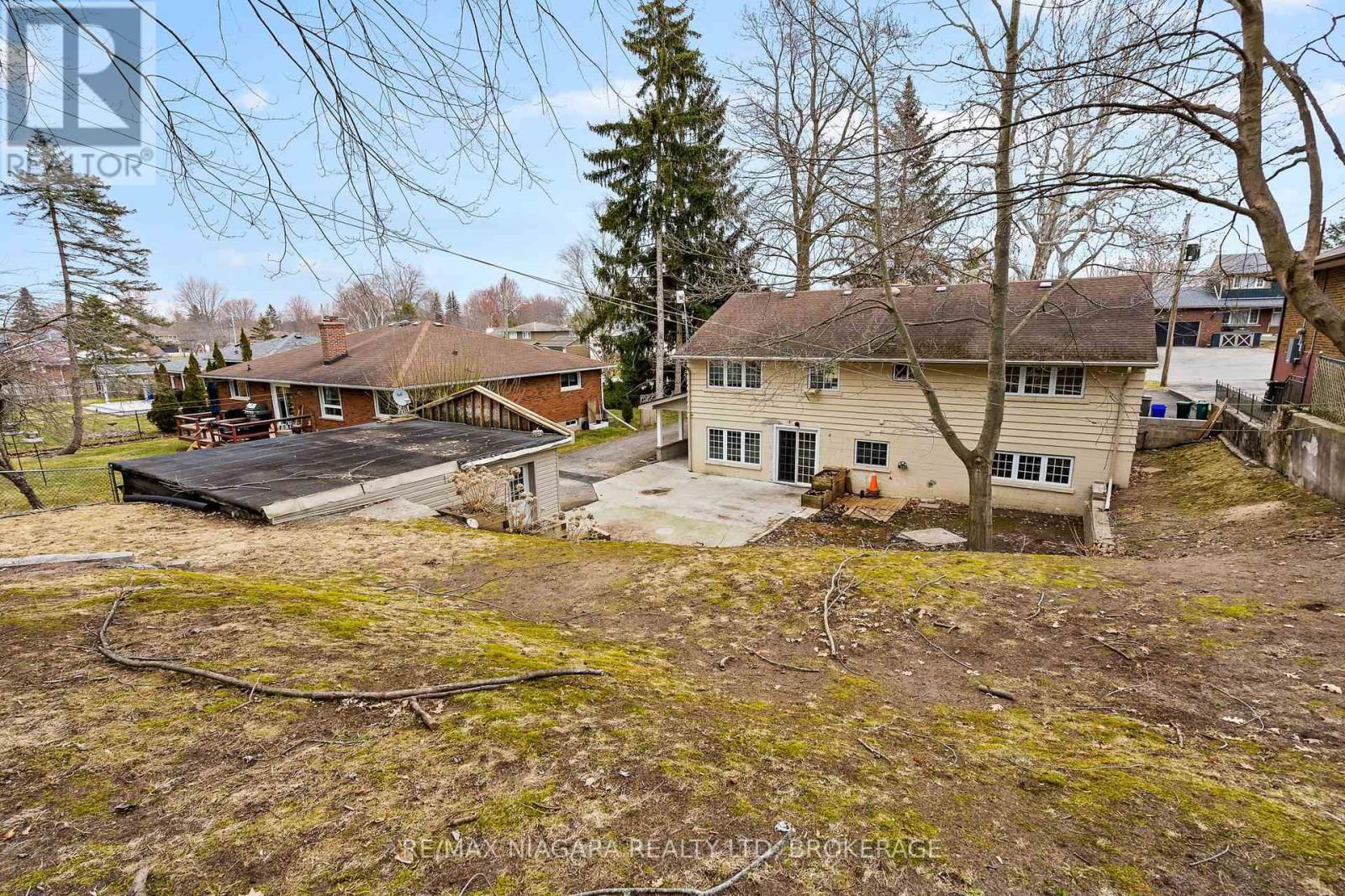 12 CEDAR STREET Image 4