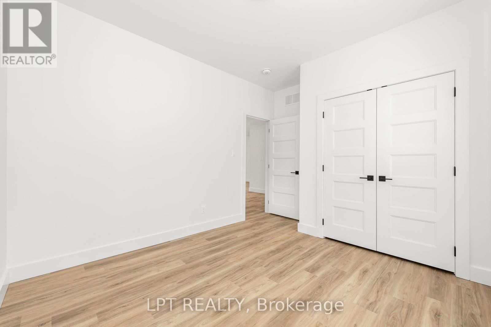 6008 OTTAWA STREET EAST Image 18