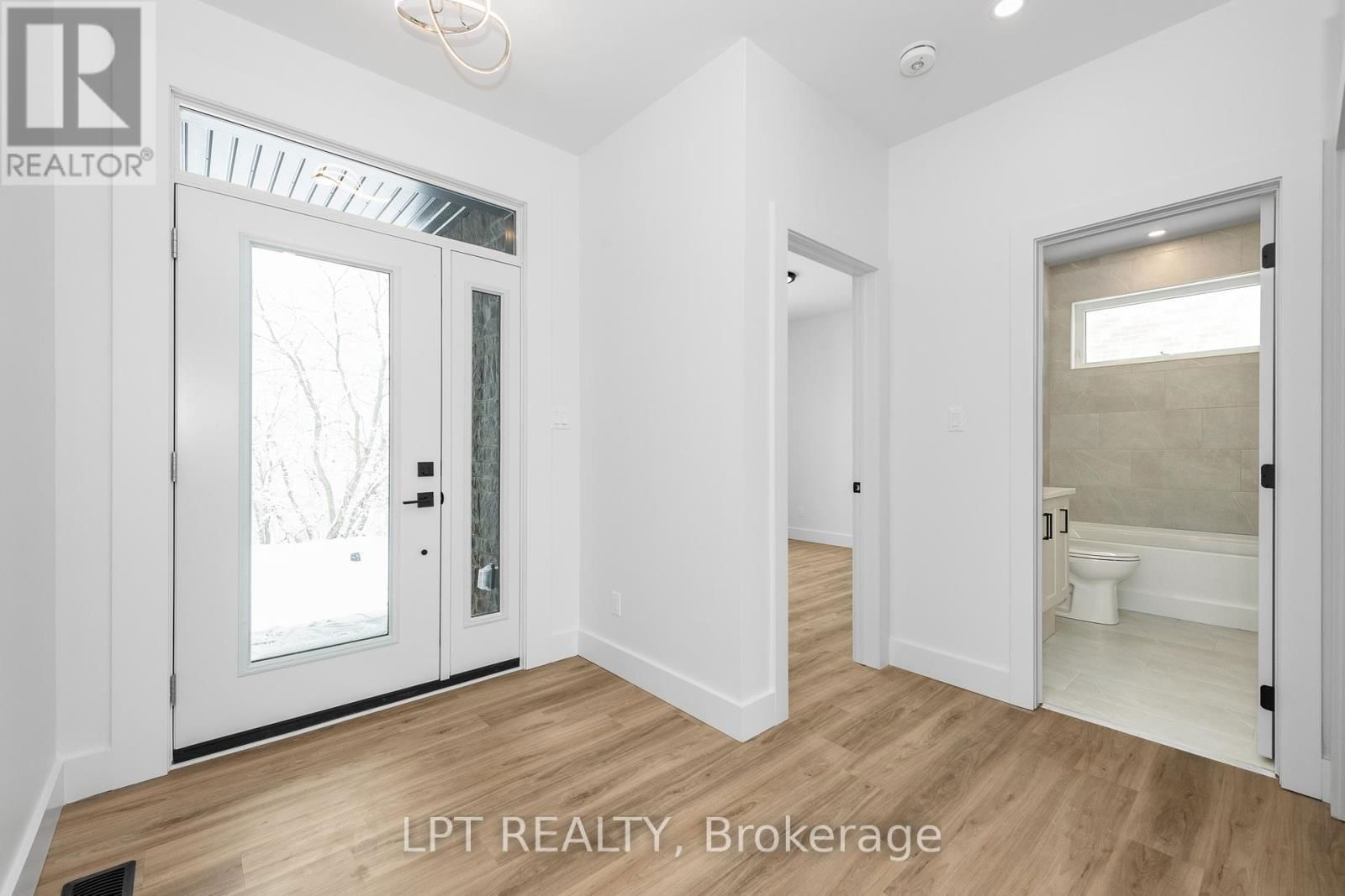6008 OTTAWA STREET EAST Image 3