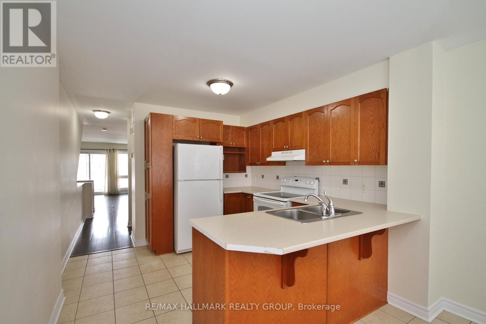 148 PASEO PRIVATE Image 7