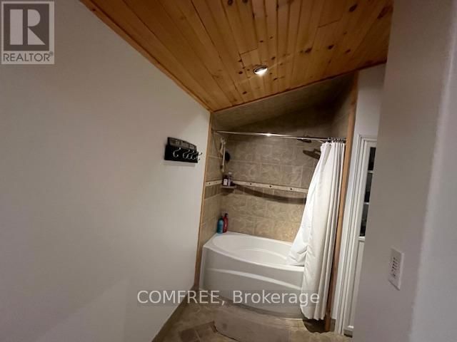 1694 SIBERIA ROAD Image 35