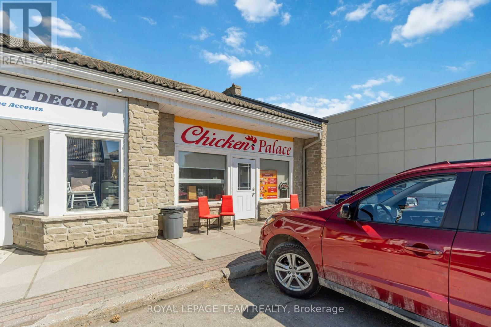 8 - 75 ELGIN STREET WEST Image 4