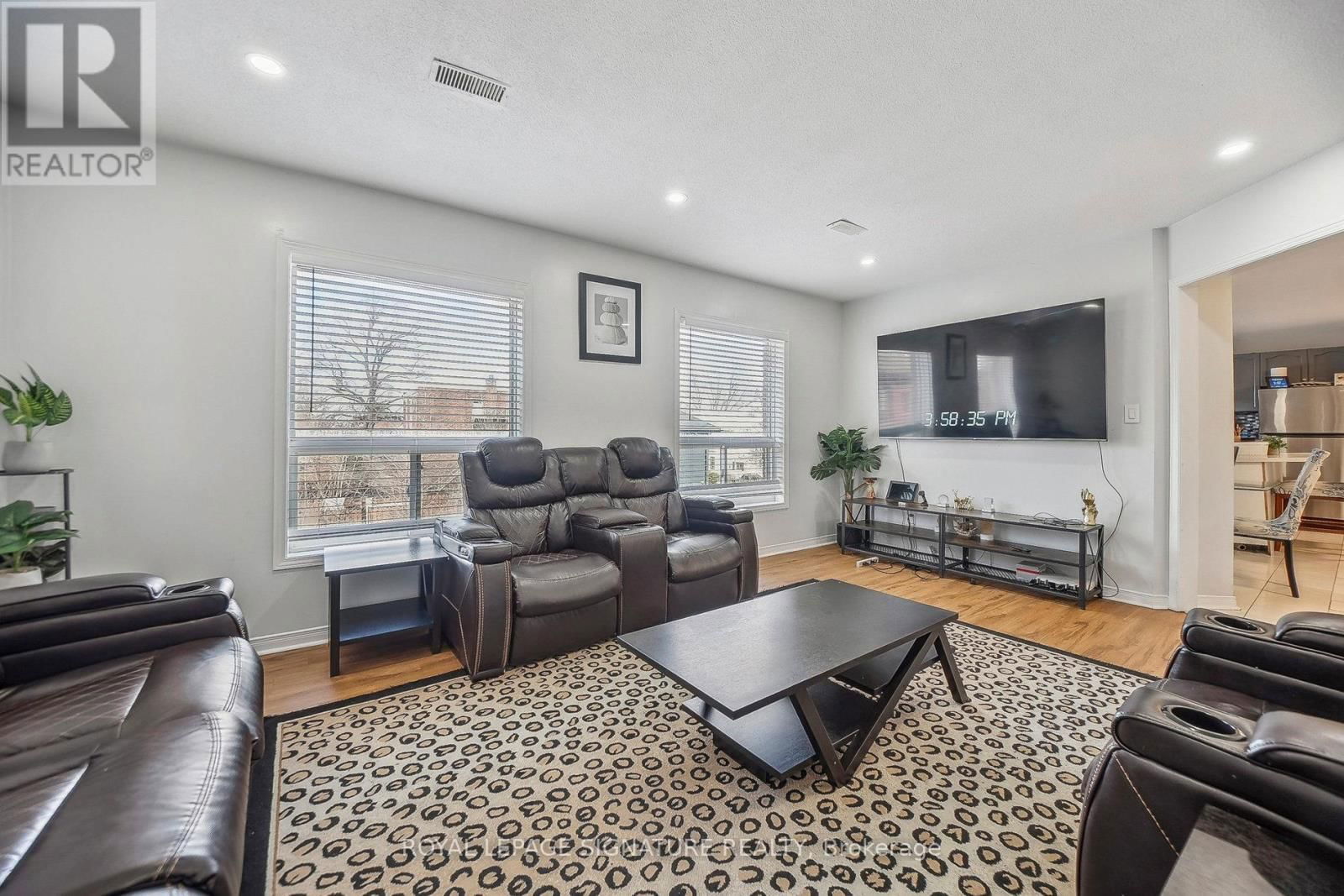 90 TISDALE STREET SOUTH Image 14