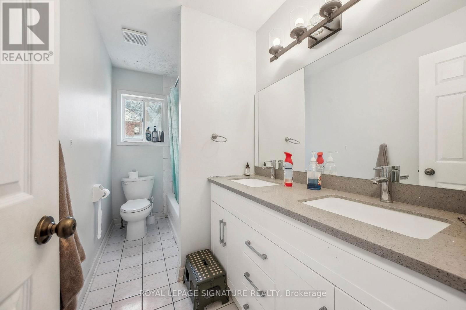 90 TISDALE STREET SOUTH Image 16