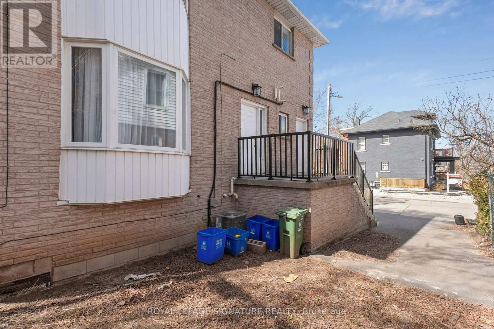 90 TISDALE STREET SOUTH Image 2