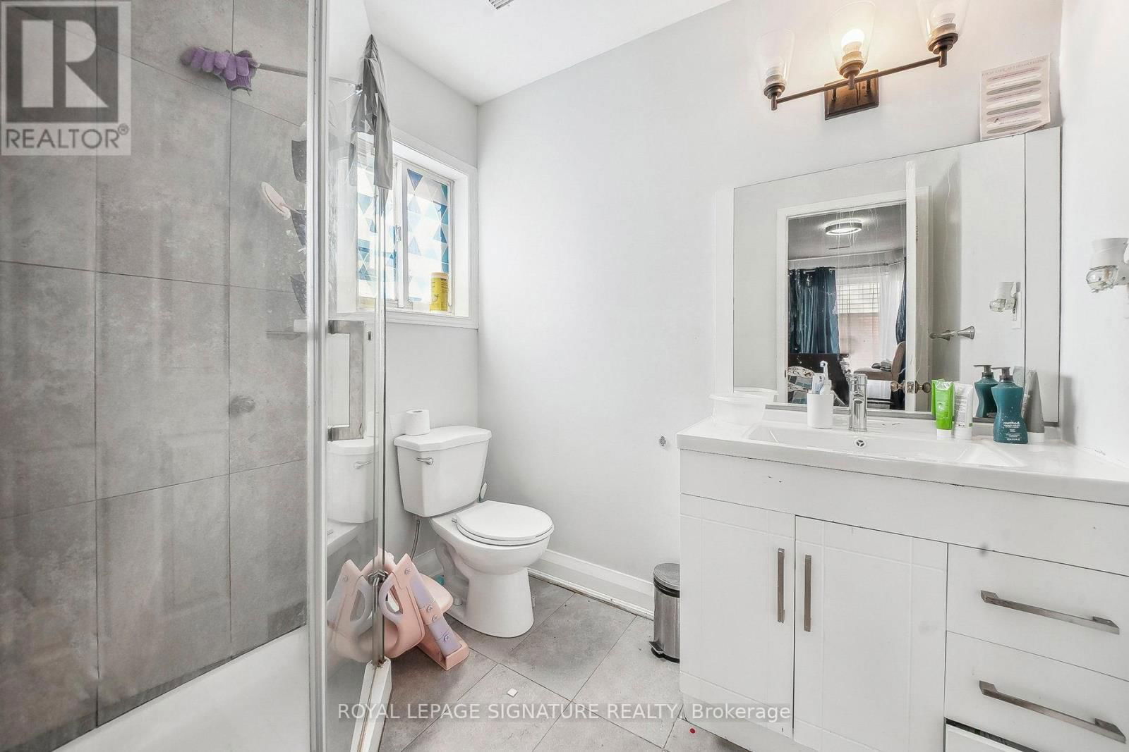 90 TISDALE STREET SOUTH Image 22