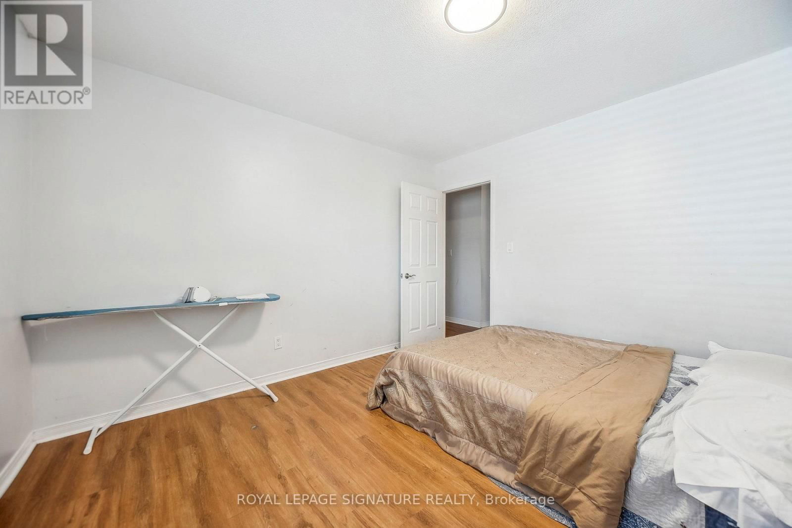 90 TISDALE STREET SOUTH Image 26