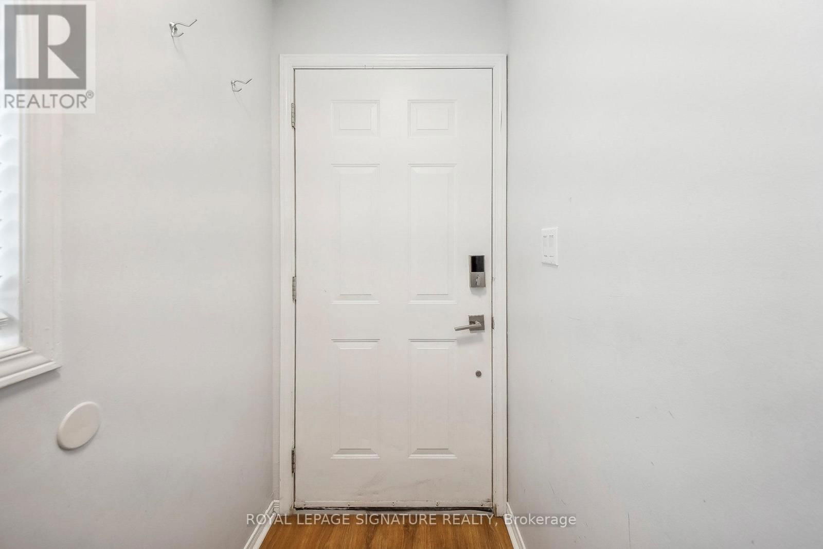 90 TISDALE STREET SOUTH Image 33