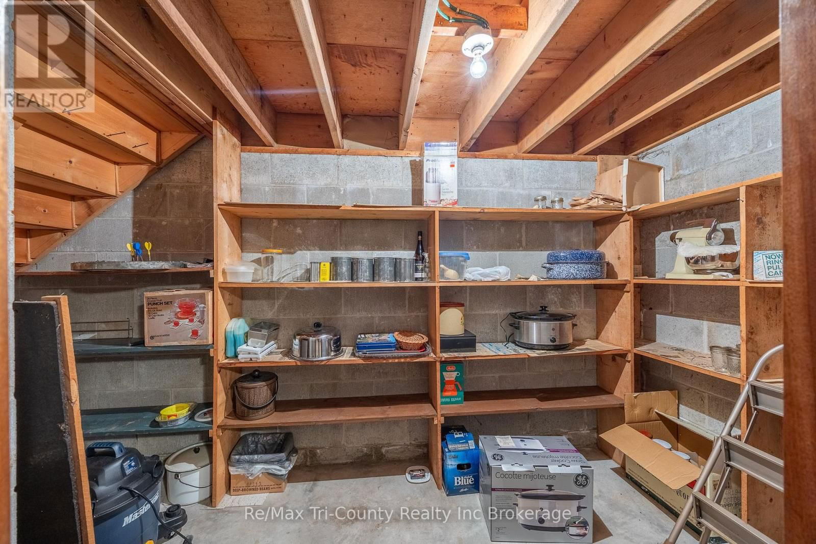 39 LISGAR AVENUE Image 27