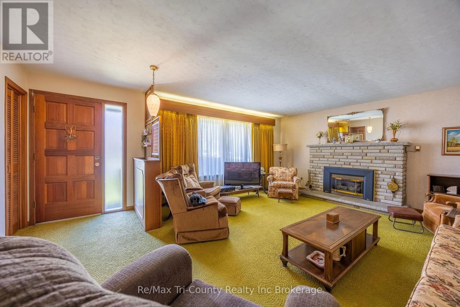 39 LISGAR AVENUE Image 6