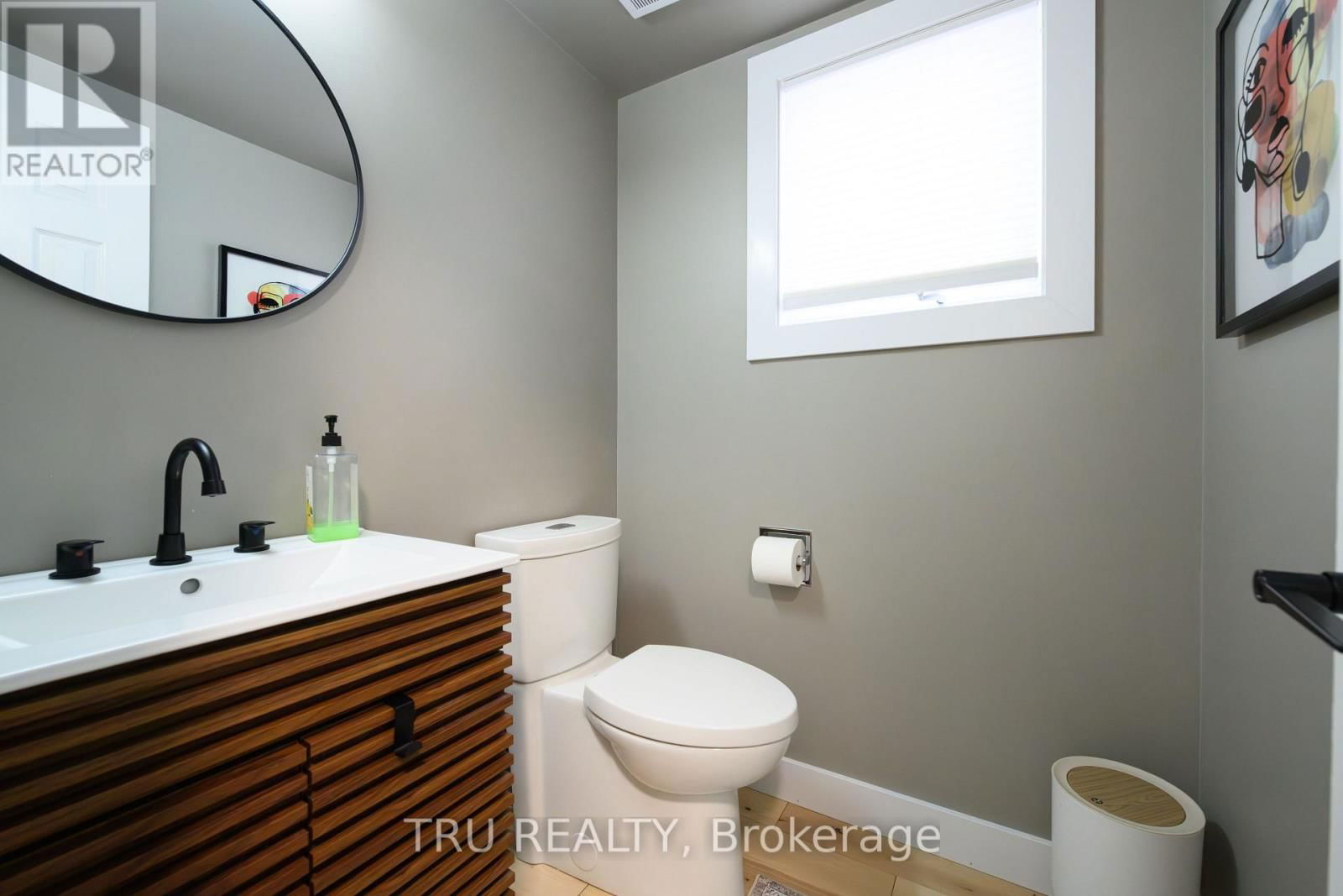 49 FLORIZEL AVENUE Image 17