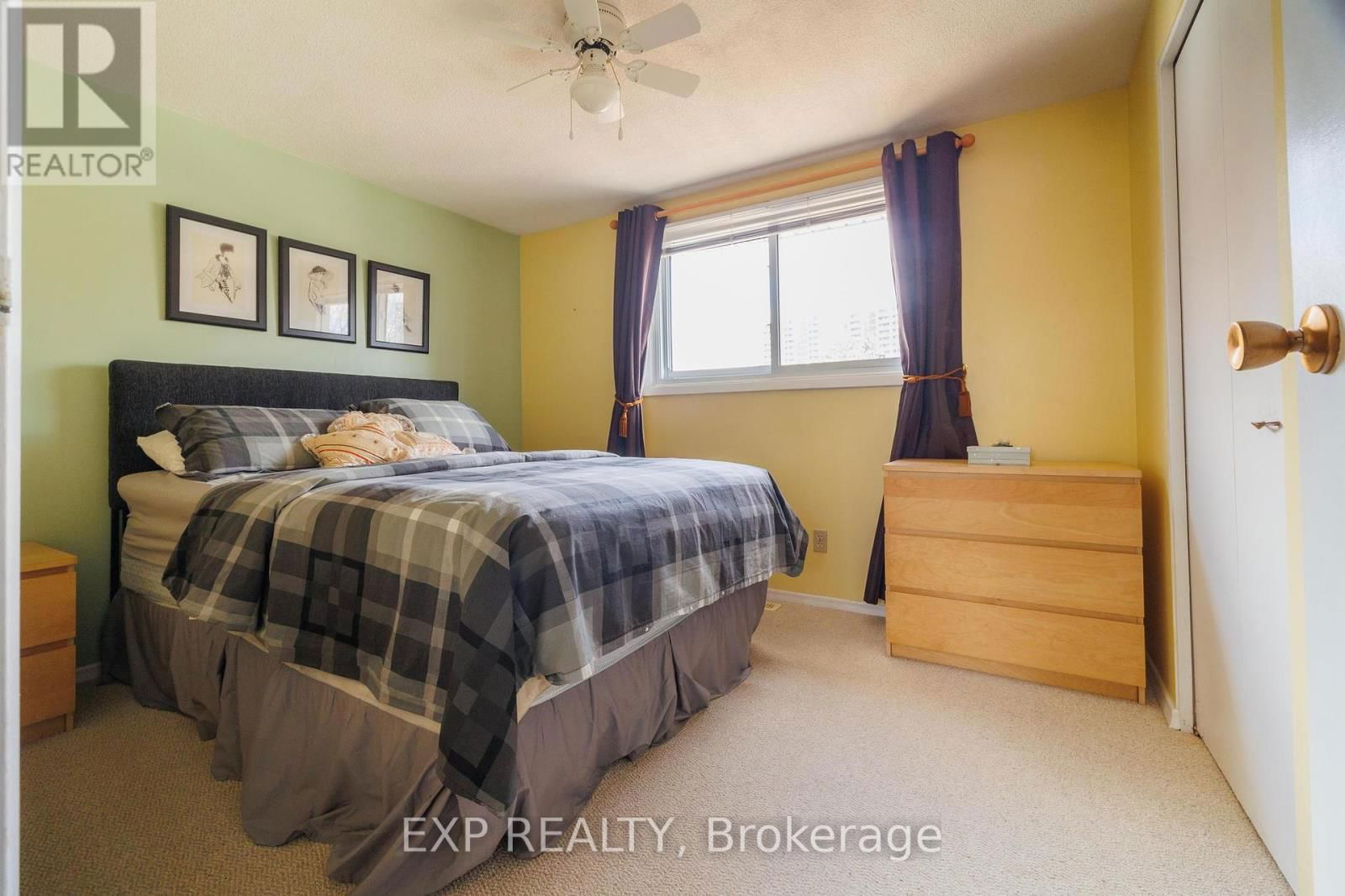 220 CEDARWOODS CRESCENT Image 11