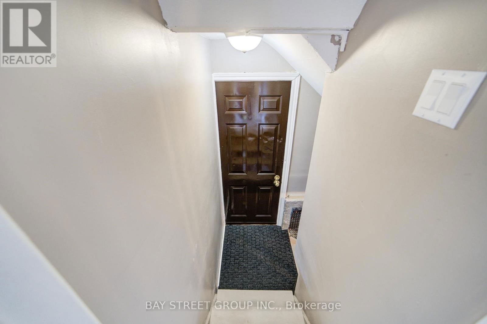 4554 RYERSON CRESCENT Image 39
