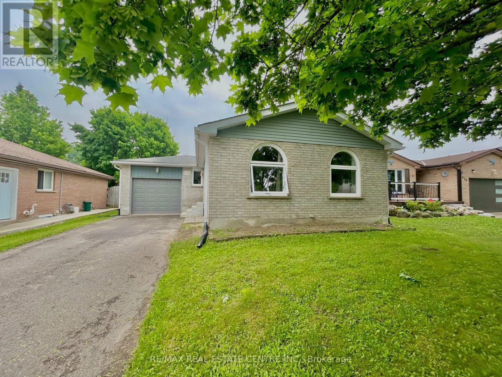 616 CANFIELD PLACE Image 2