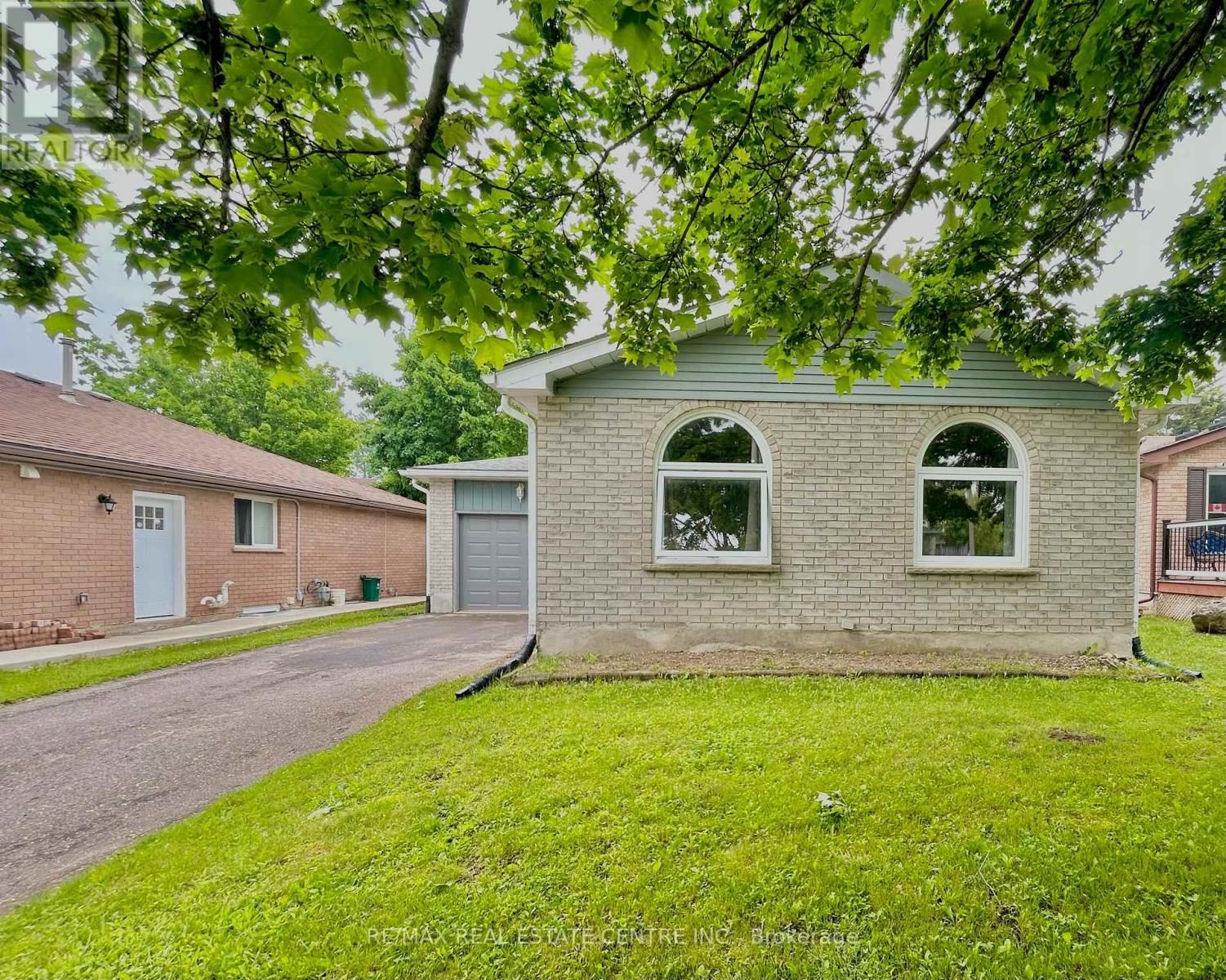 616 CANFIELD PLACE Image 3