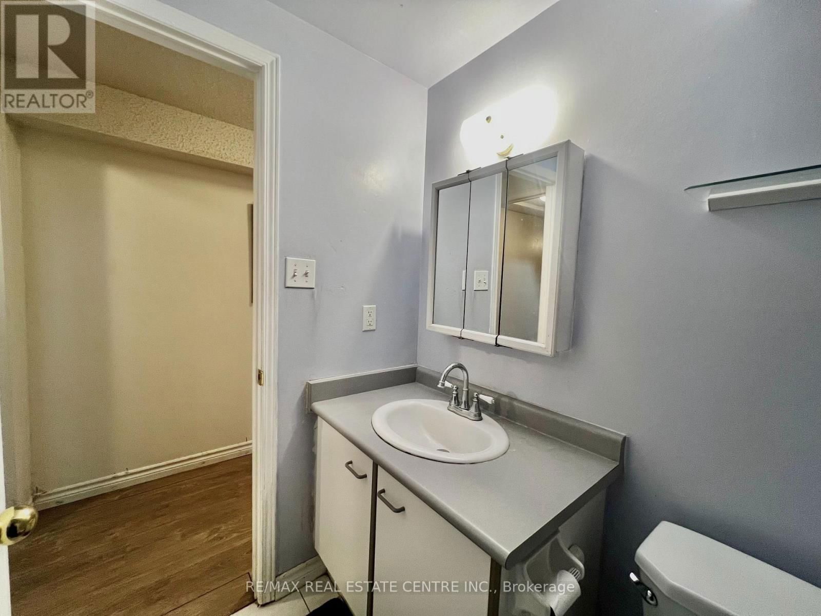 616 CANFIELD PLACE Image 45
