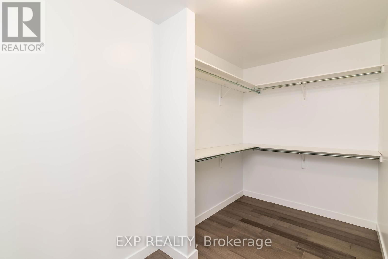 291 HAZEL CRESCENT Image 16