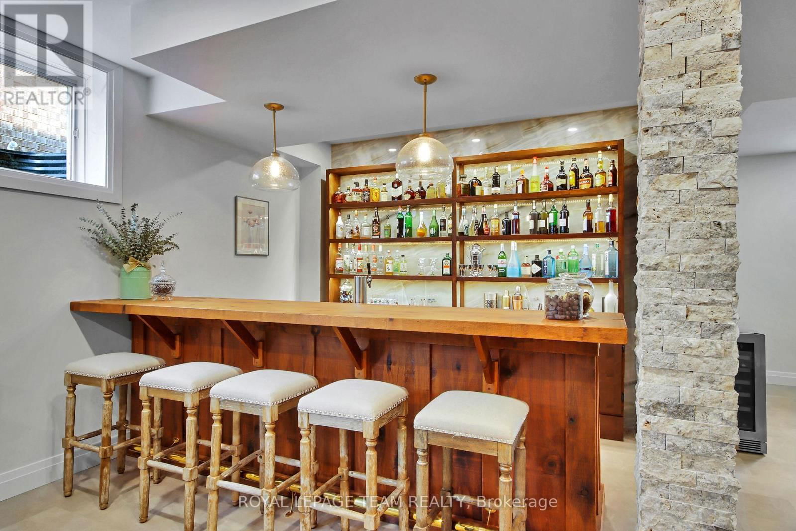 321 TRESTLE STREET Image 31