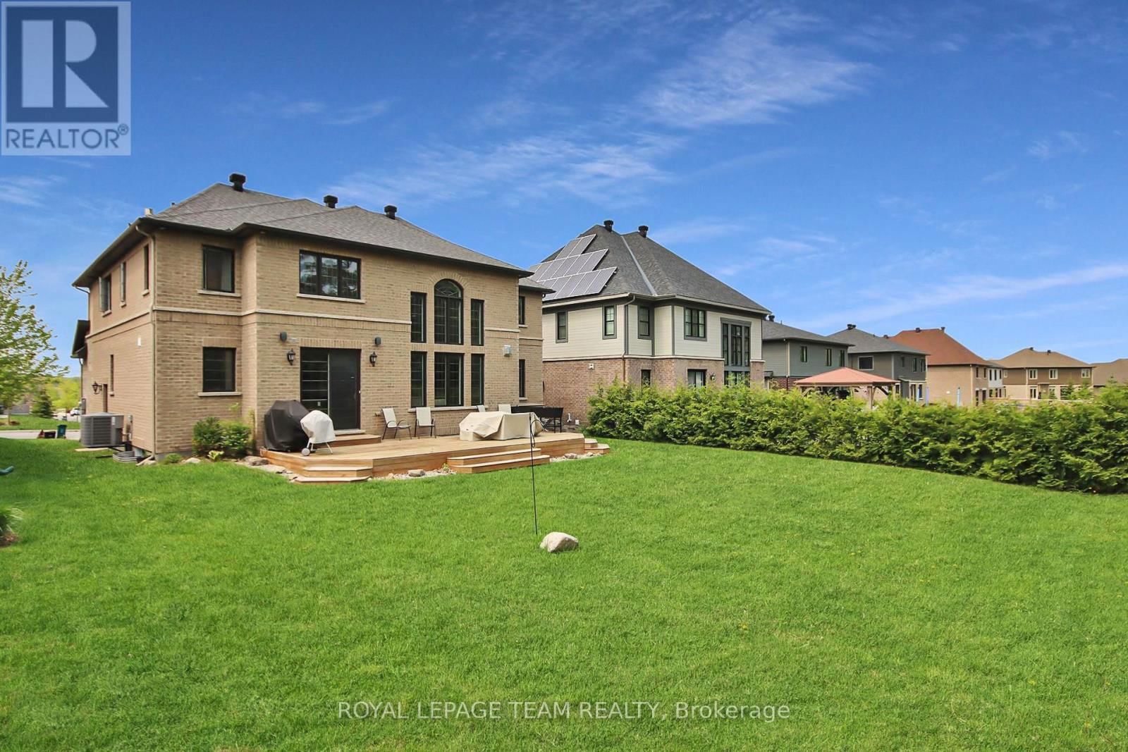 321 TRESTLE STREET Image 38