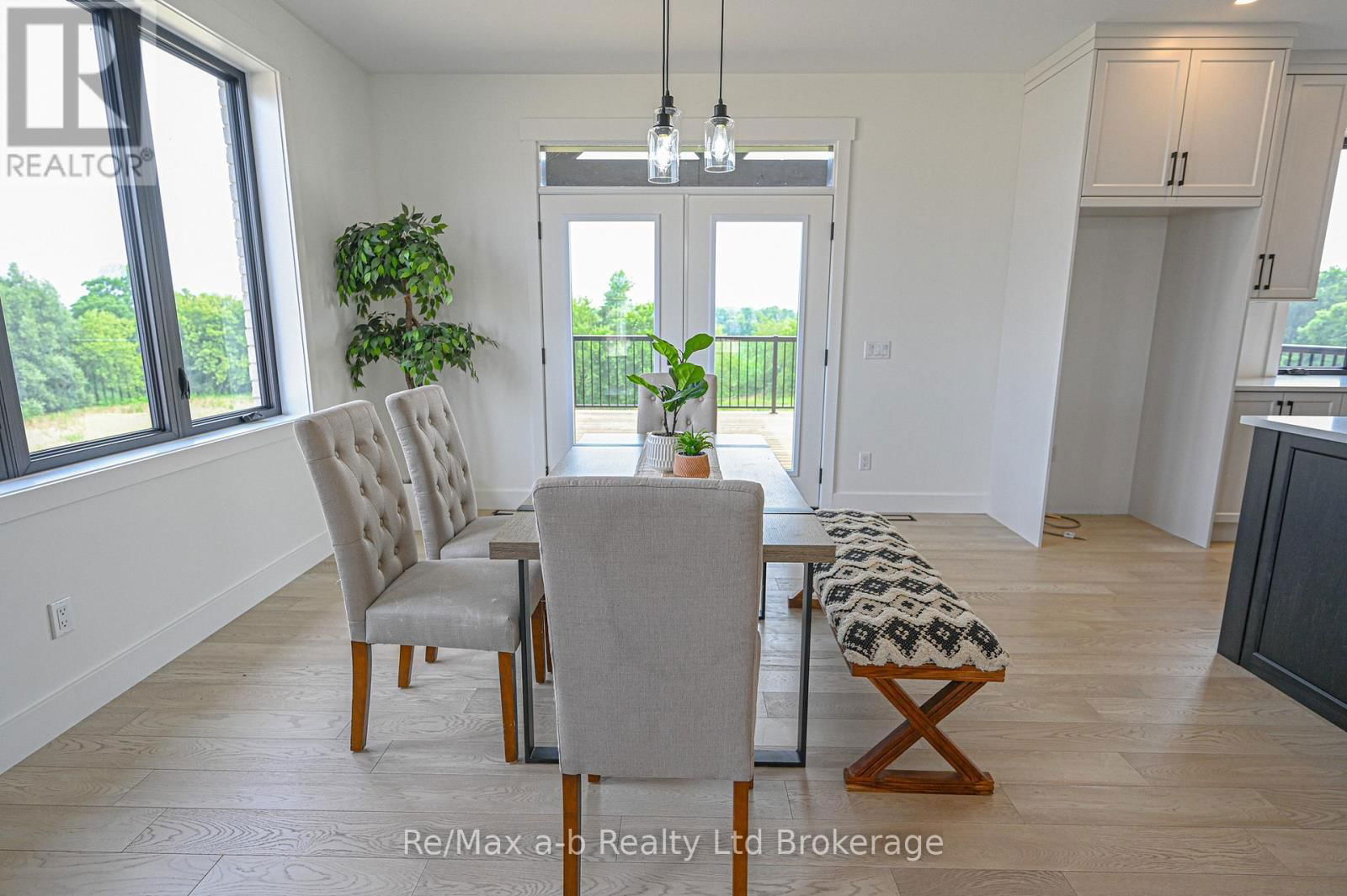 54 HERB STREET Image 13