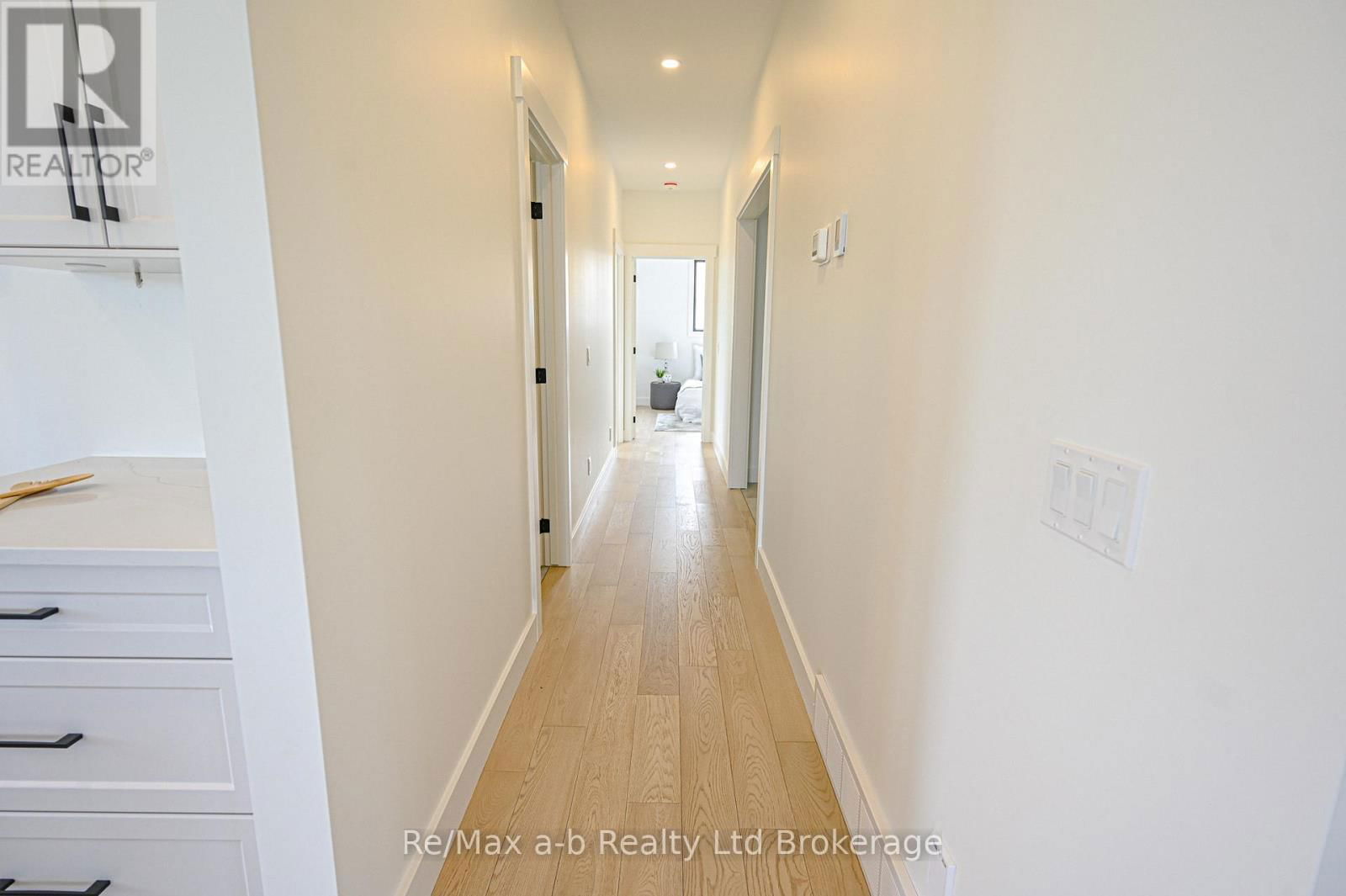 54 HERB STREET Image 19