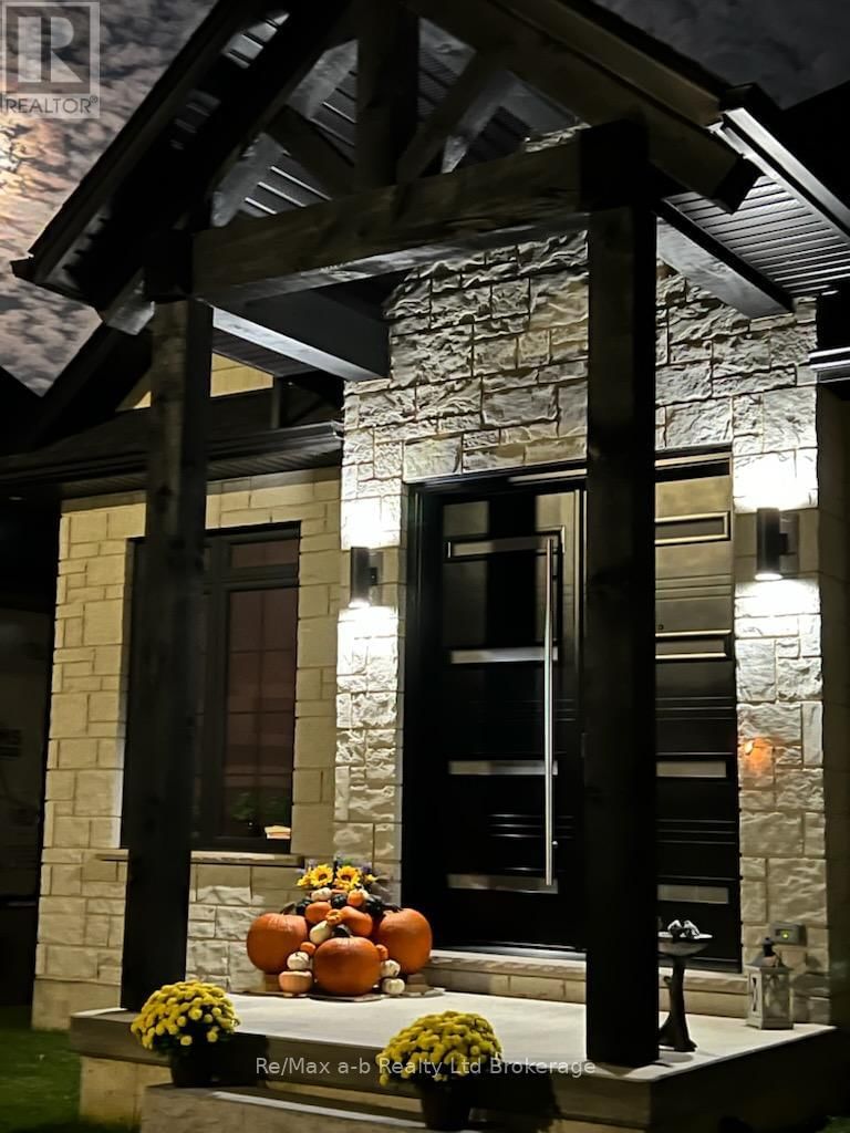 54 HERB STREET Image 39