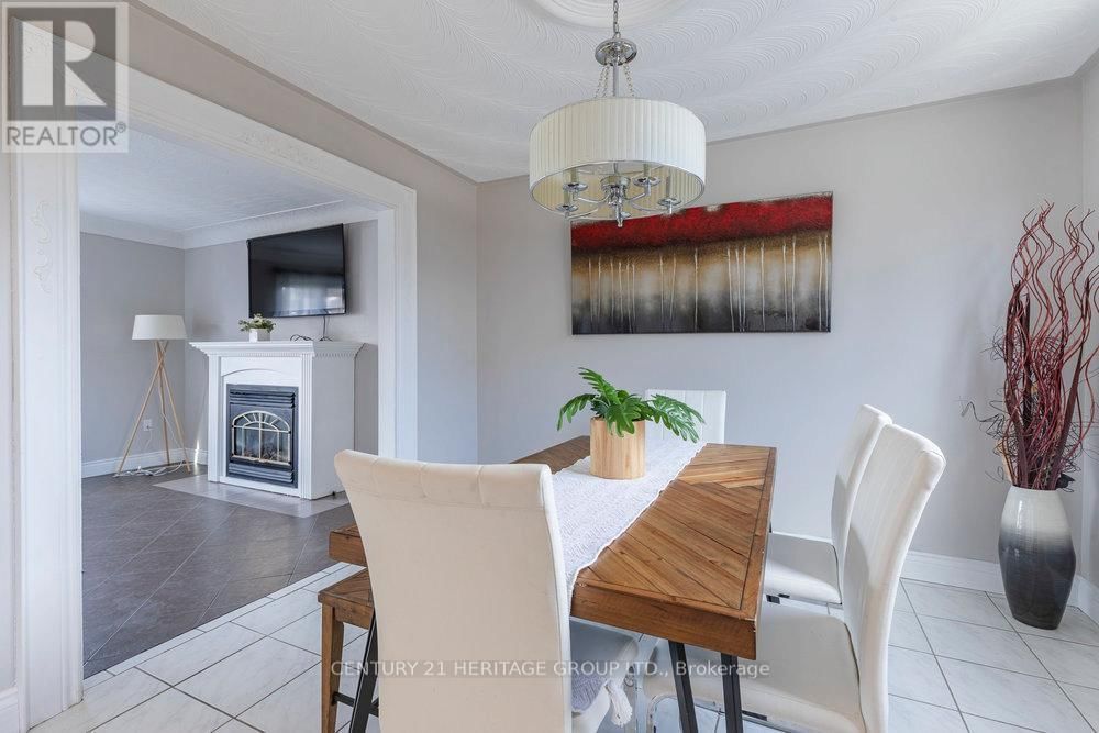 66 SEATON PLACE DRIVE Image 12