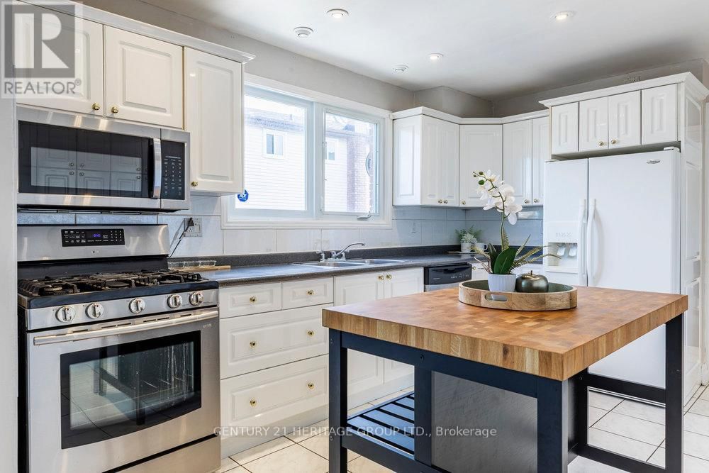 66 SEATON PLACE DRIVE Image 18