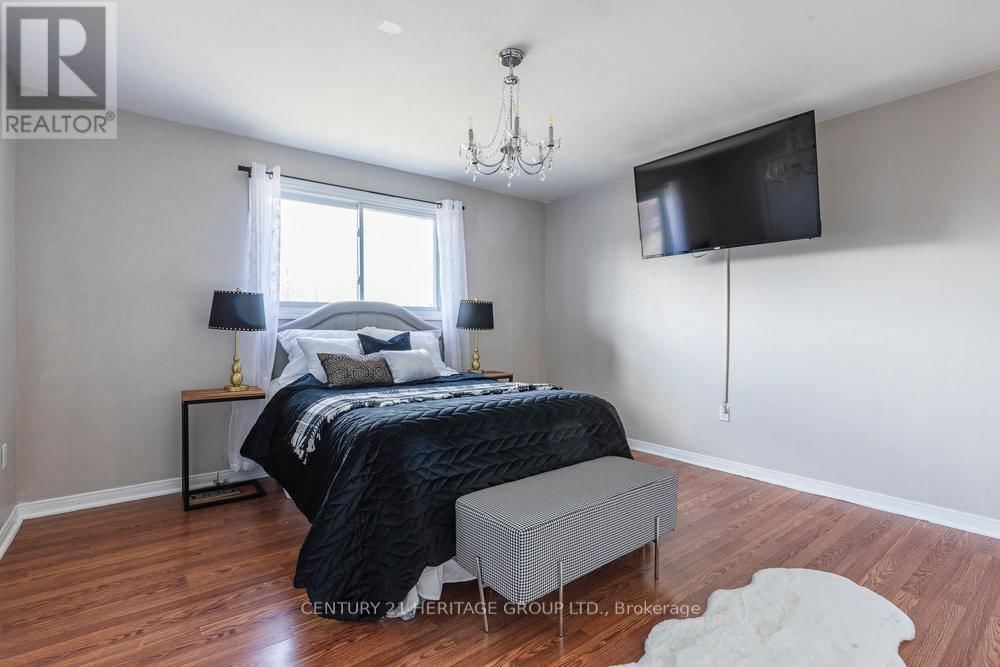 66 SEATON PLACE DRIVE Image 24