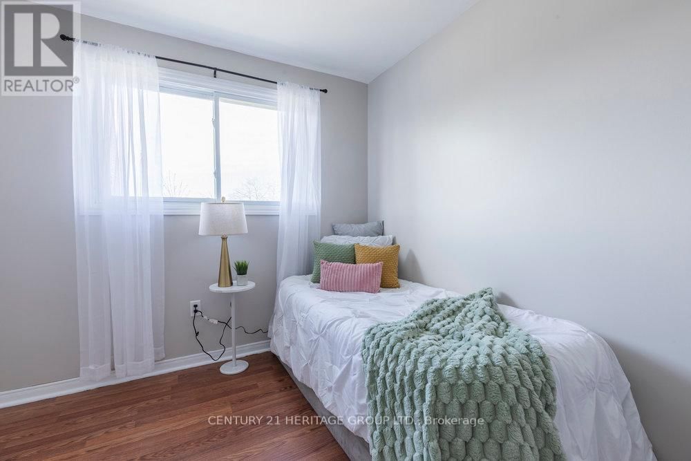 66 SEATON PLACE DRIVE Image 29