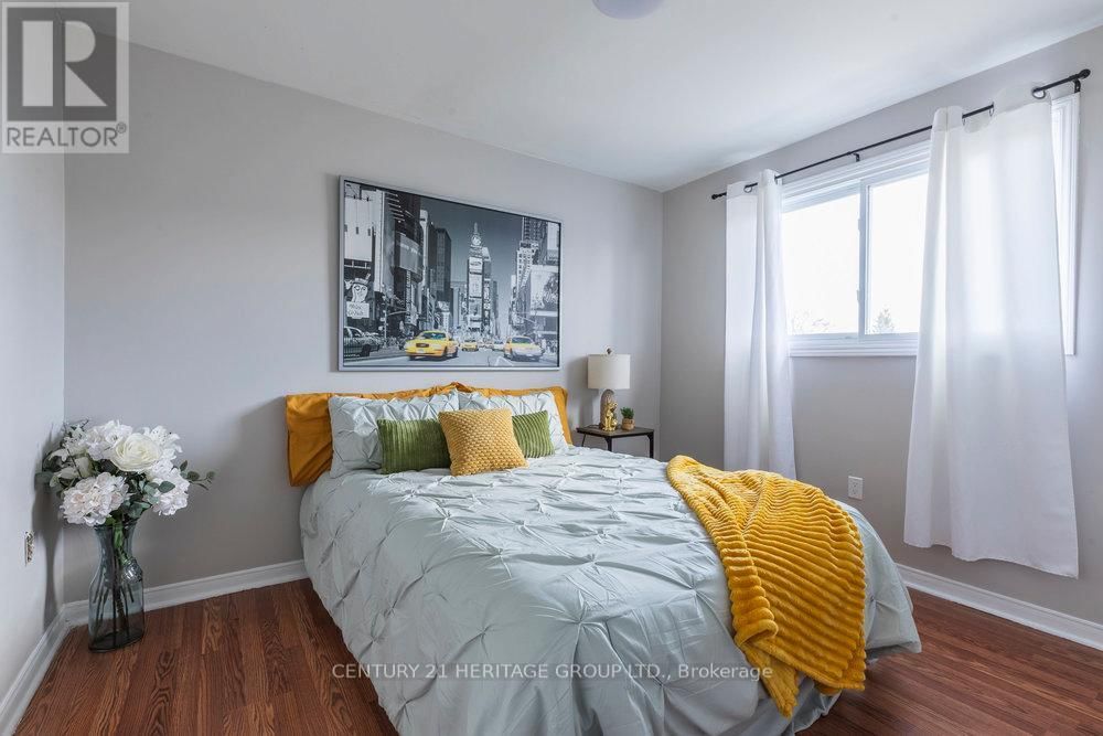 66 SEATON PLACE DRIVE Image 31