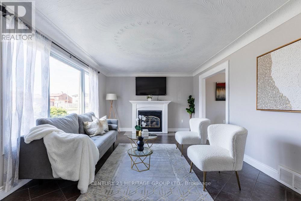 66 SEATON PLACE DRIVE Image 4