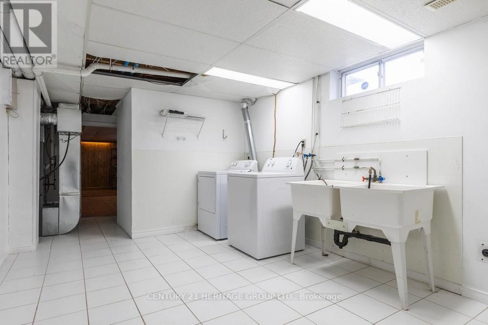 66 SEATON PLACE DRIVE Image 42