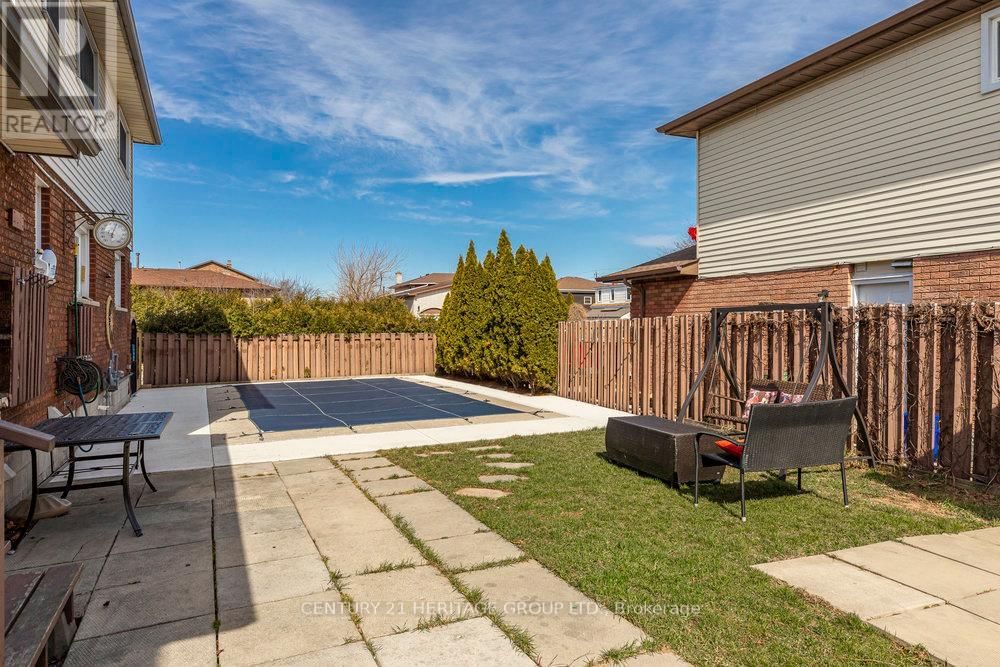 66 SEATON PLACE DRIVE Image 44