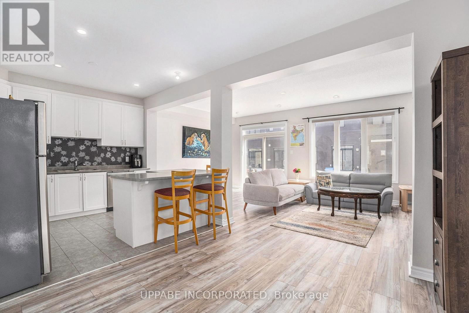 2326 WATERCOLOURS WAY Image 8