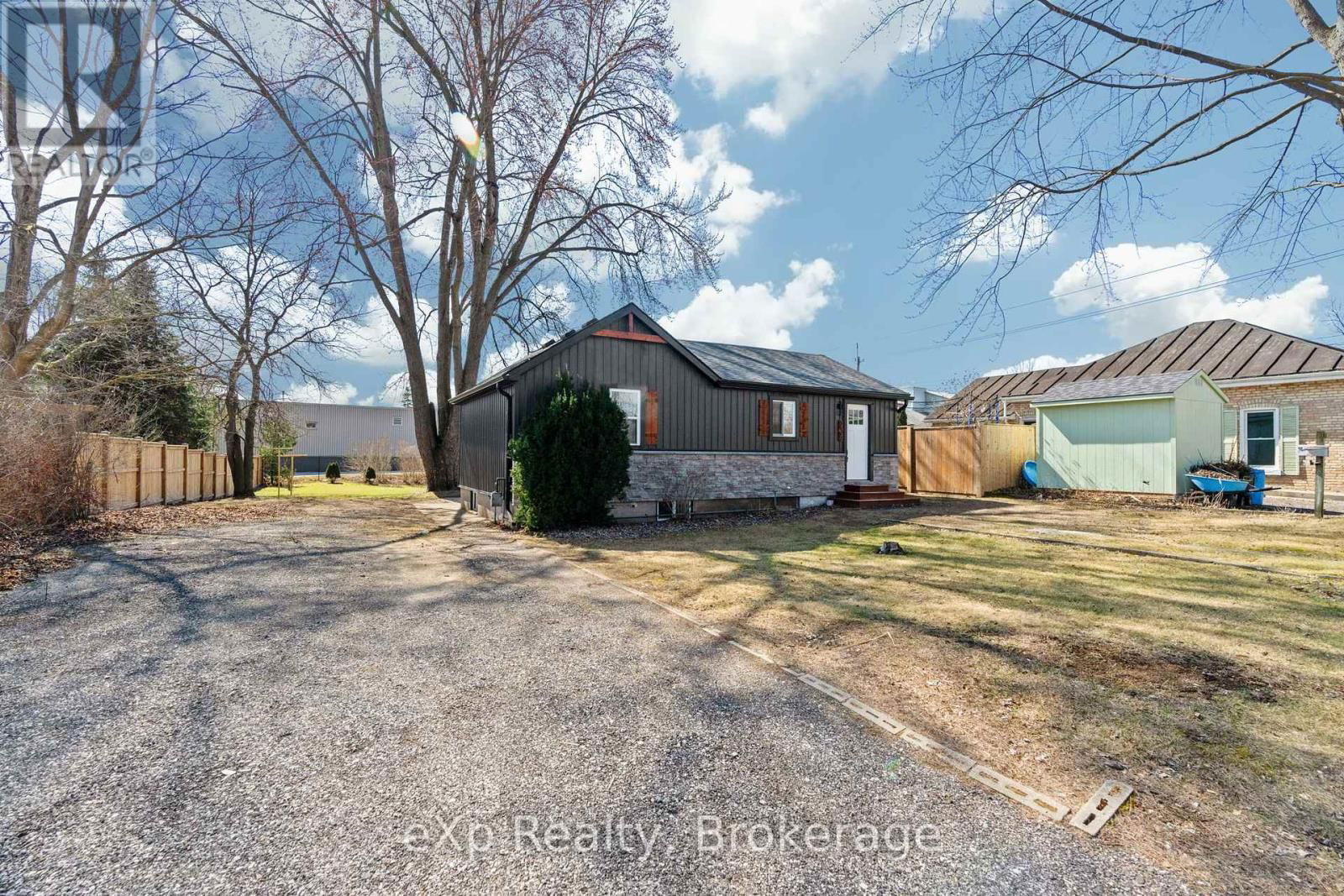 236 SYDENHAM STREET Image 2