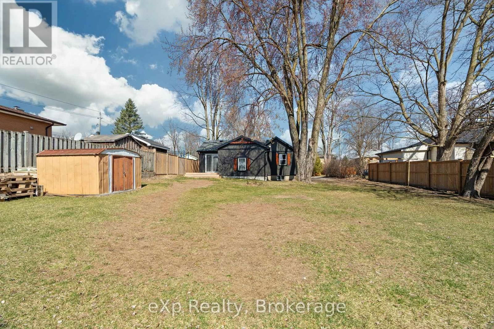 236 SYDENHAM STREET Image 38
