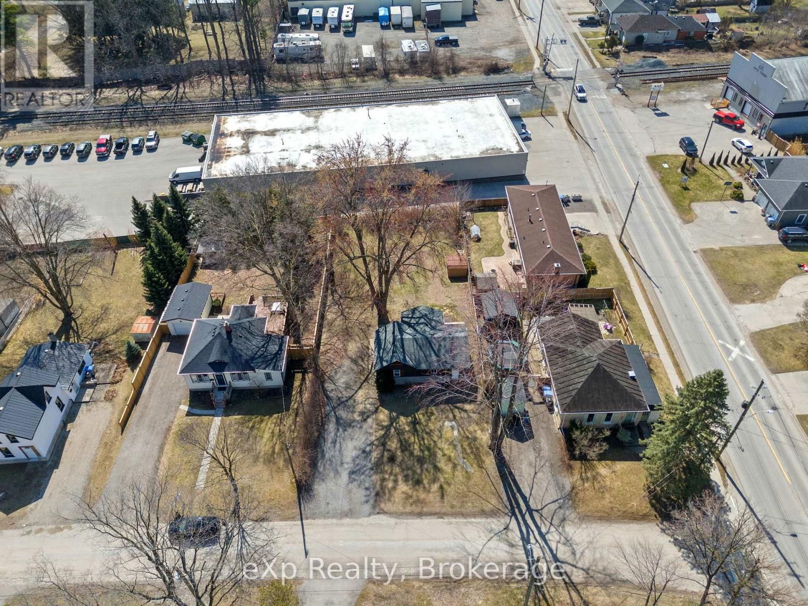 236 SYDENHAM STREET Image 40