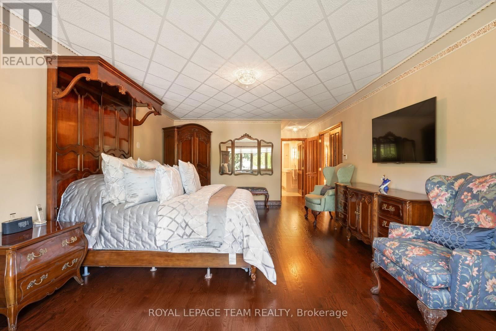 10 NANCY AVENUE Image 23