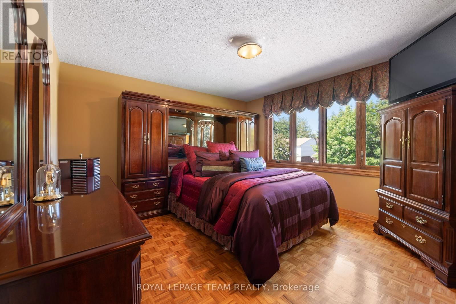 10 NANCY AVENUE Image 30