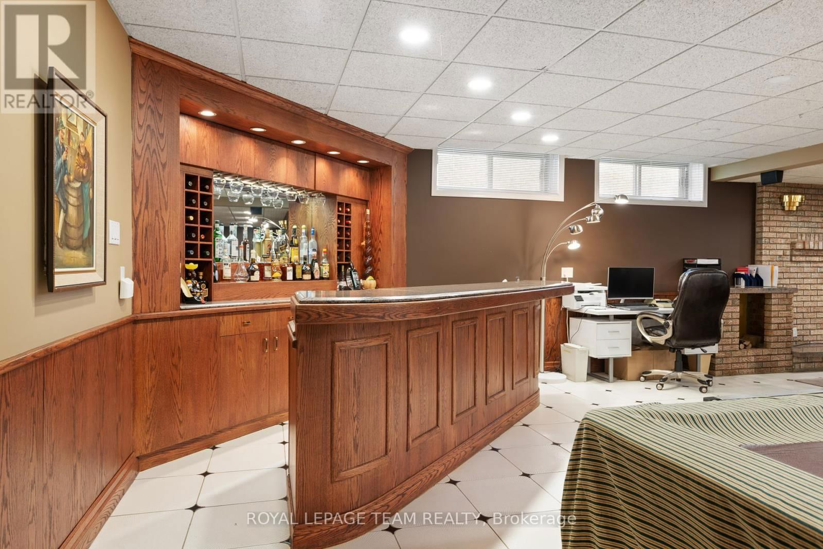 10 NANCY AVENUE Image 37