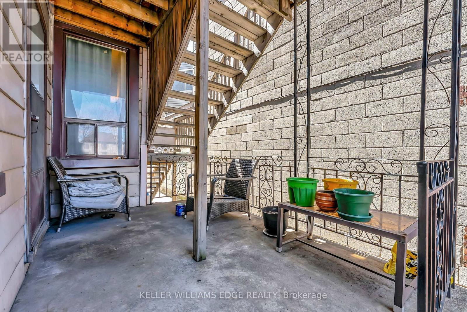 893 BARTON STREET EAST Image 25