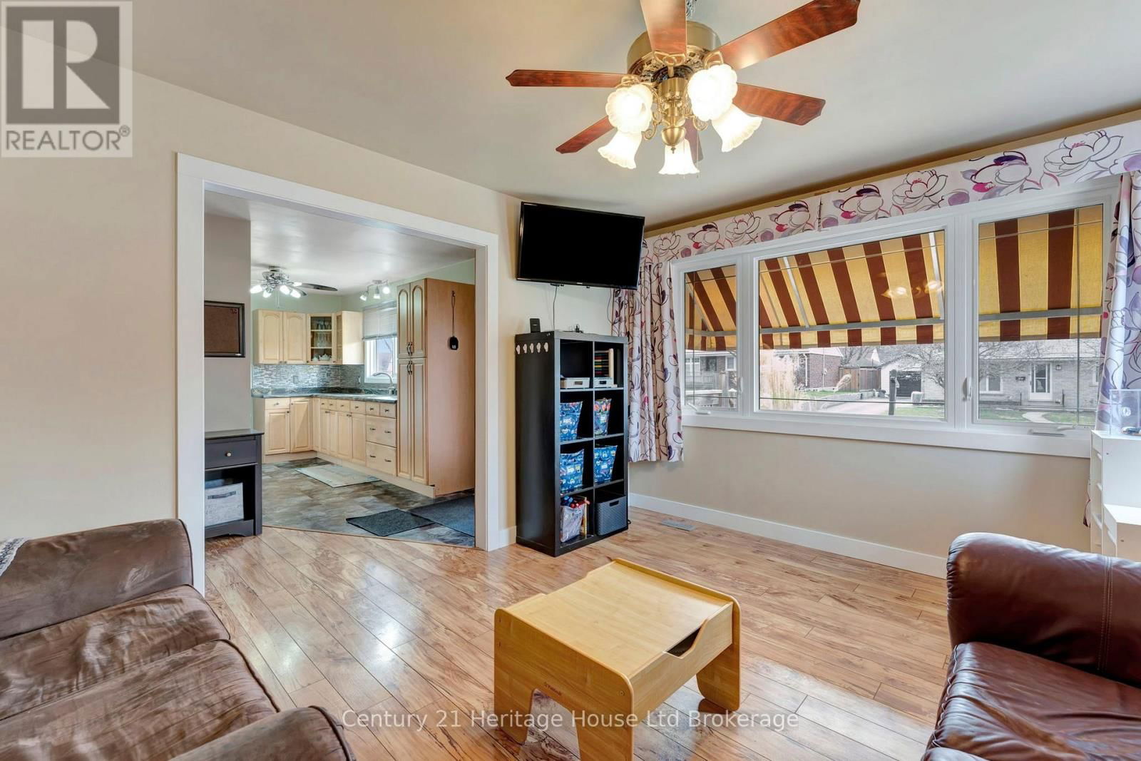 817 KENSINGTON STREET Image 11