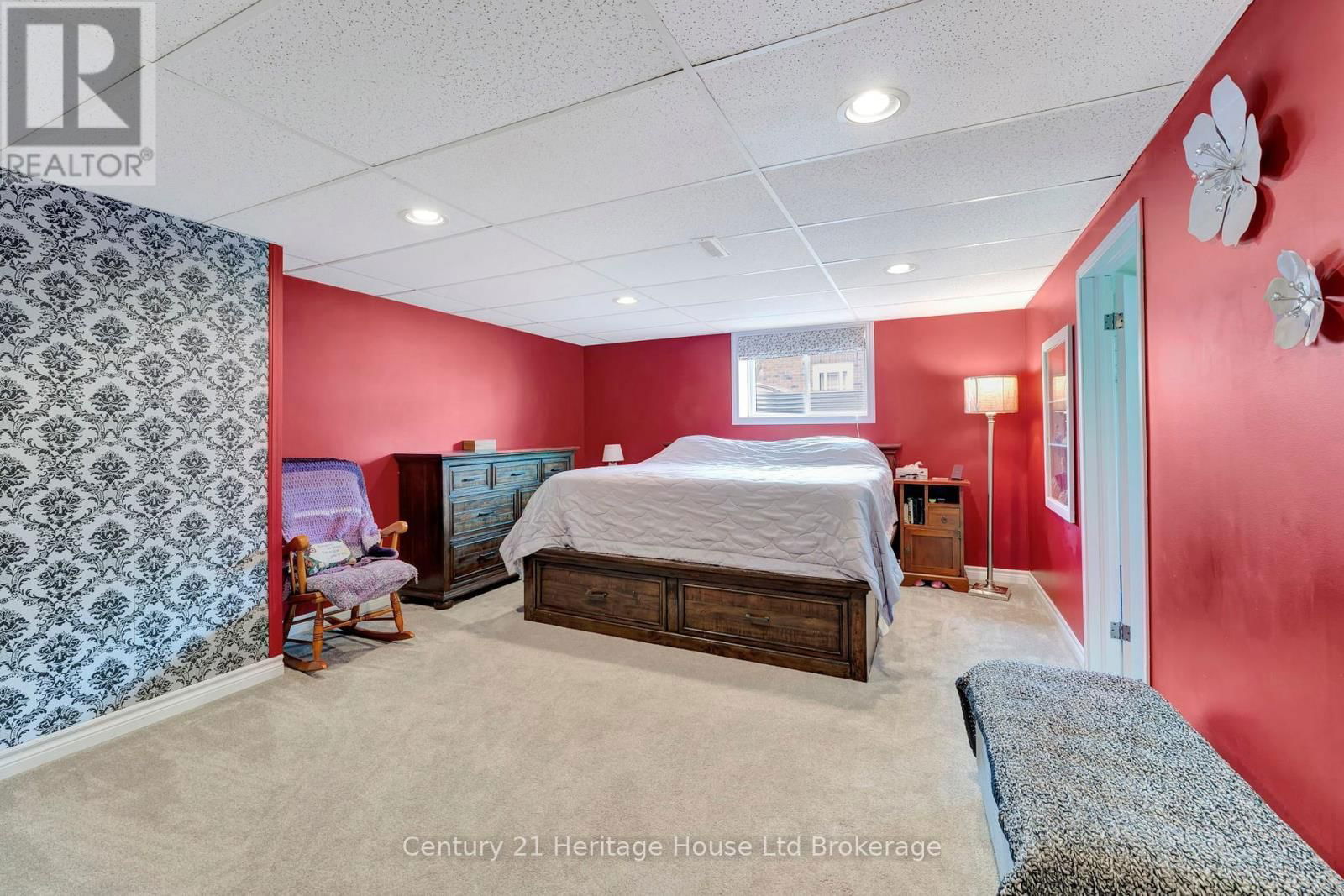 817 KENSINGTON STREET Image 14
