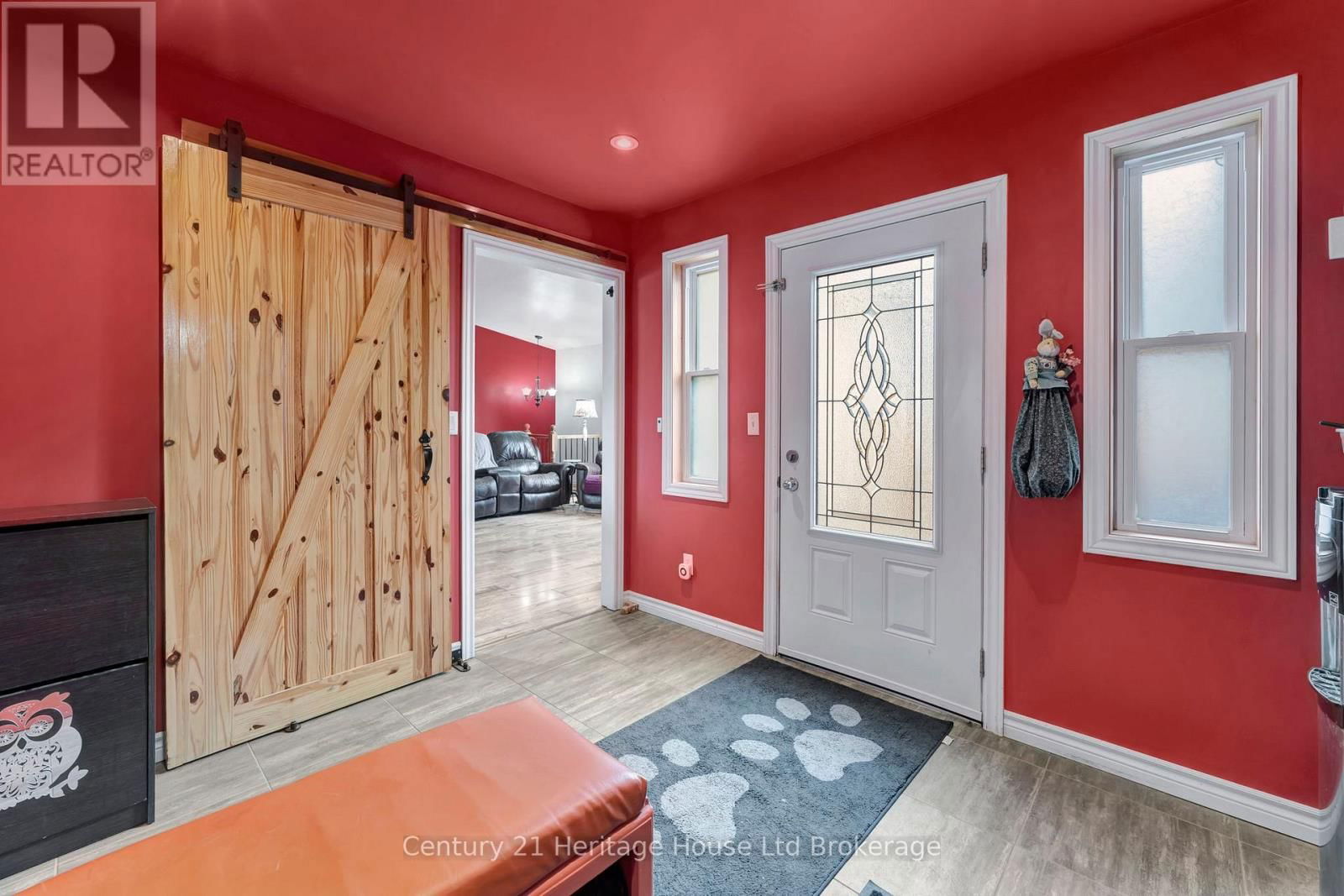 817 KENSINGTON STREET Image 19