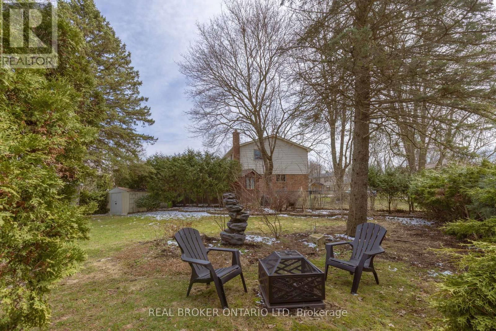 196 WYCHWOOD PARK Image 48