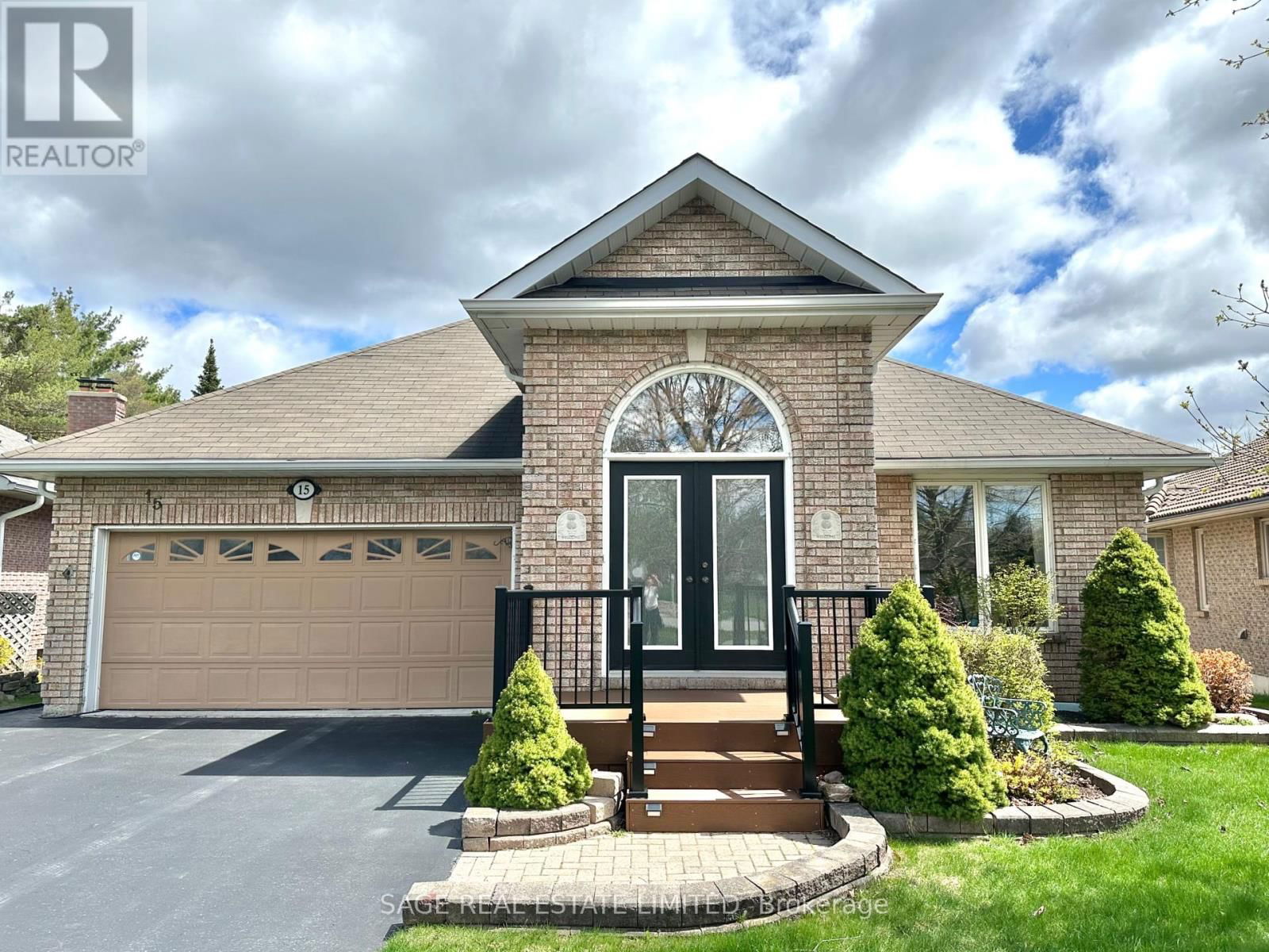 15 HILLVIEW DRIVE Image 46