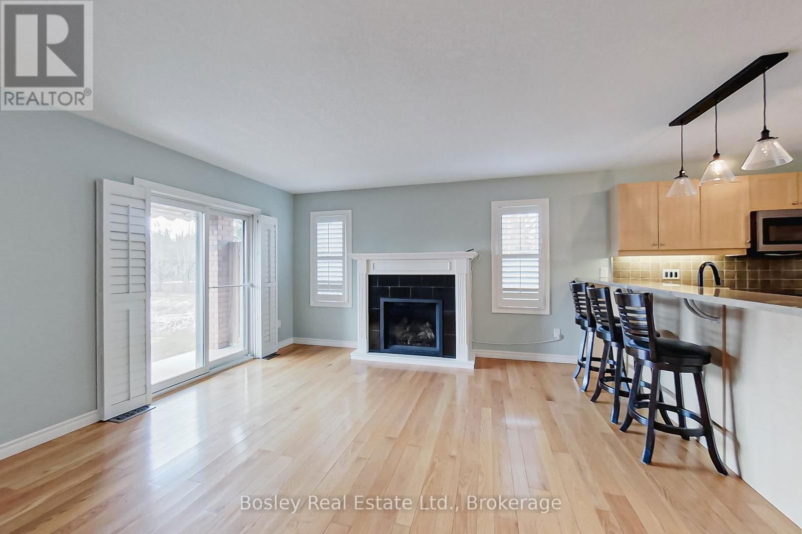 112 EMPIRE LANE Image 10